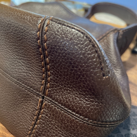 Tod's Authentic Mocassino Zip tote Bag Brown RARE Made IN Italy - Picture 4 of 10